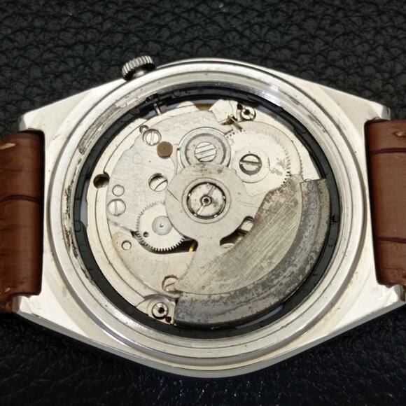 Vintage 1971 Seiko Automatic Mens Silver Watch W/daydate & Green accents - Picture 8 of 8